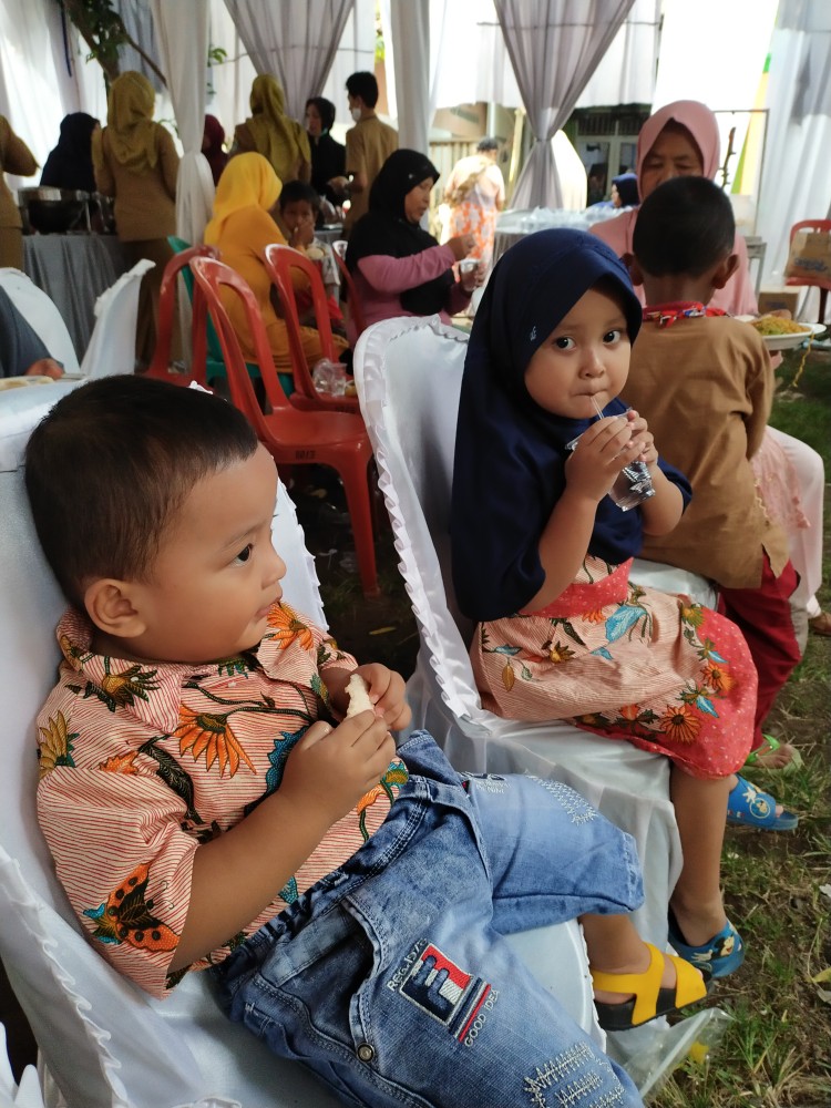 Batik Couple Keluarga Sania Ruffle Ori Ndoro Jowi Dnt Motif Matahari