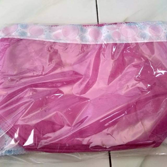 

tas goodie bag uk. box 20x20cm,tas hajatan serut tipis,