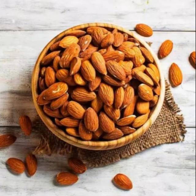 

Roasted Almond / Almond Panggang