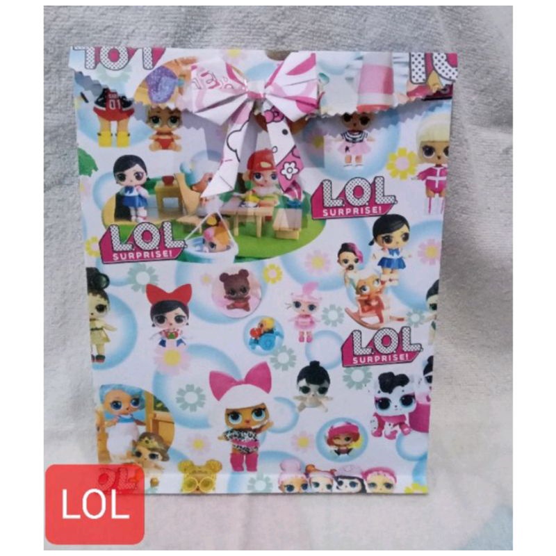

Kantong Kado Instant Bungkus Kado ATK Kertas Kado Karakter Pembungkus Kado Hadiah Gift Wrapping Paper