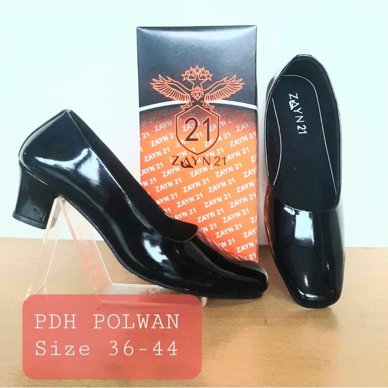 Sepatu dinas PDH wanita / polwan