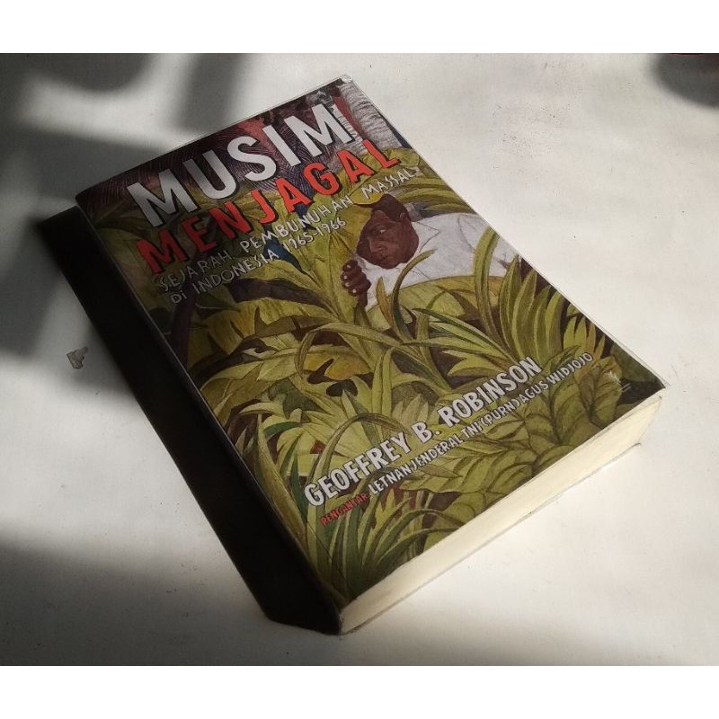 Musim Menjagal - Geoffrey B Robinson (Buku Bekas)