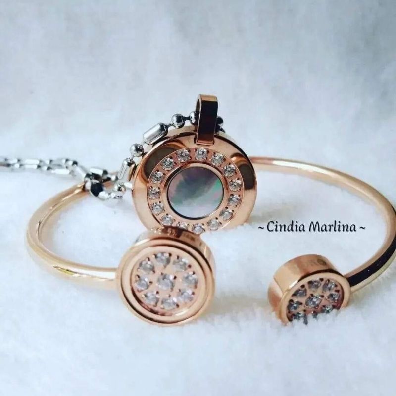 PAKET CANTIK KALUNG & GELANG/KALUNG MCI/KALUNG KESEHATAN