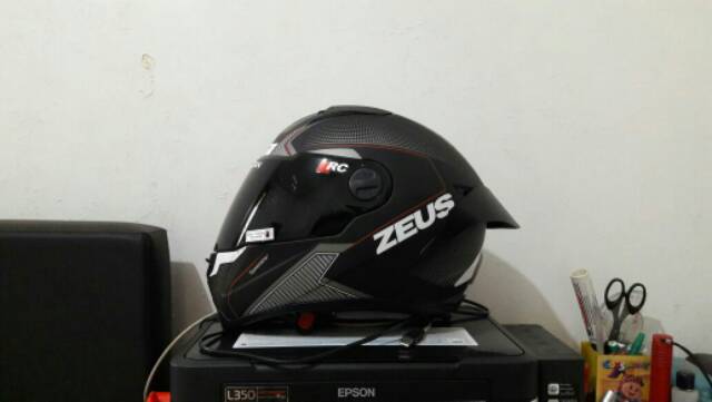 Hot Sale Spoiler Helm Zeus Fullface Atau Wing Helm Zeus