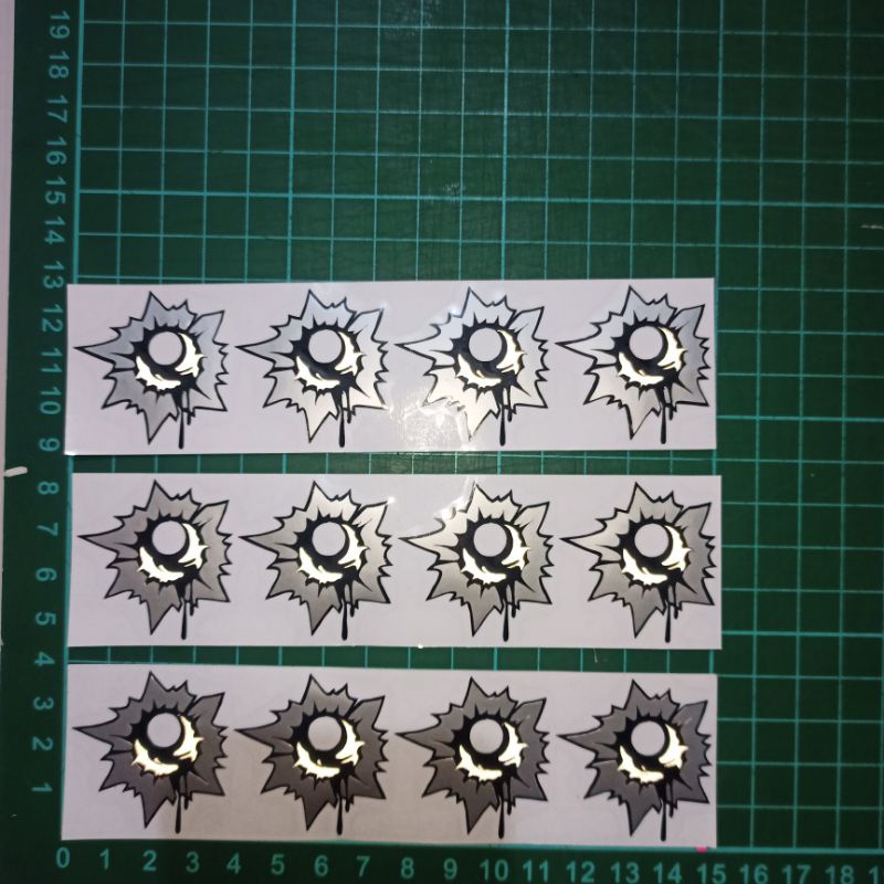 Sticker Cutting Bekas Peluru Tembakan/Stiker Cutting Bekas Peluru