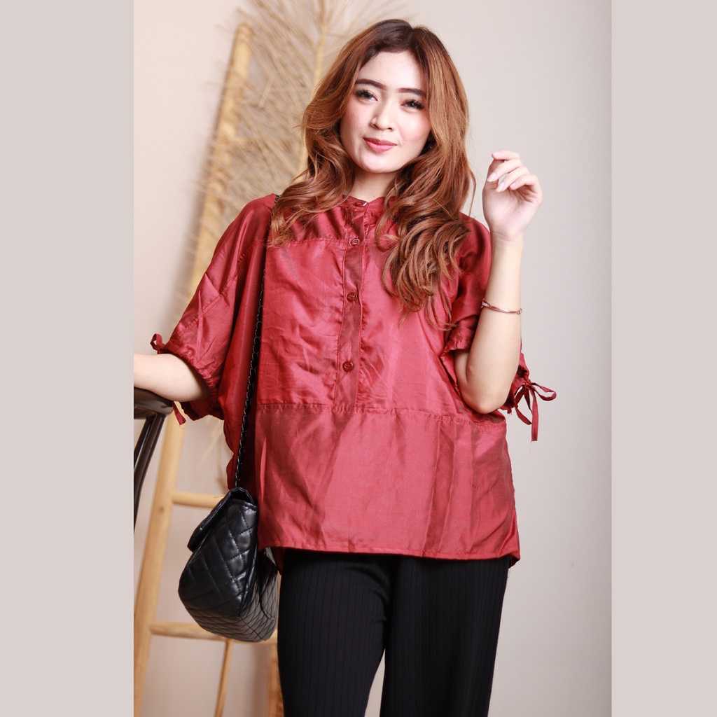 Lily Blus Blouse Atasan wanita