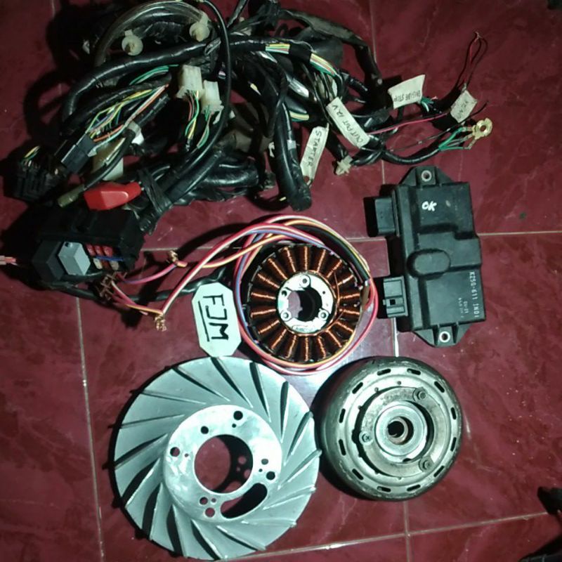 acg stater pnp vespa px super dll (bisa requst as besar atau as kecil)