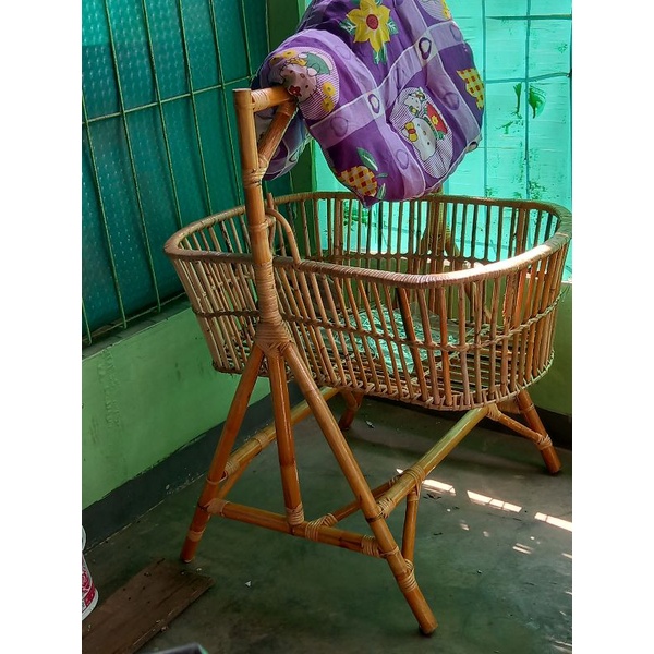 Ayunan Rotan Bayi Preloved