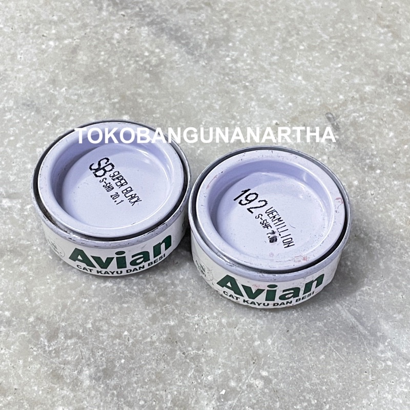 

Cat Kayu dan Besi AVIAN 25 ml - Super Black / Vermillon 192 / Super White