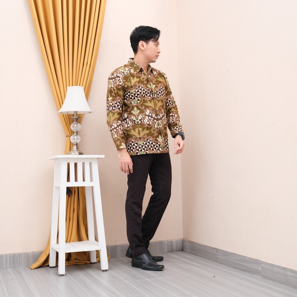 Baju Batik Pria Lengan Panjang/Kemeja Batik Solo Premium Slimfit Modern terbaru