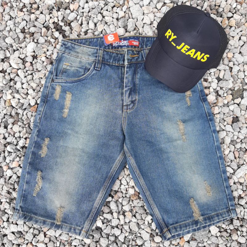 celana pendek sobek pria jeans pendek cmje celana jeans jumbo pria
