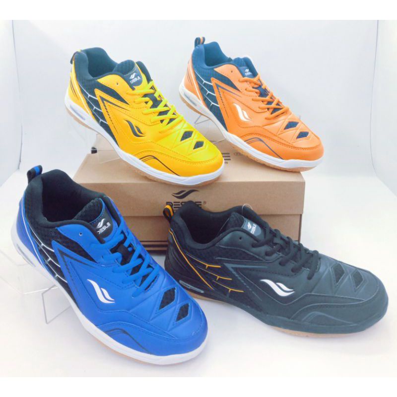 sepatu badminton desle frank devlin