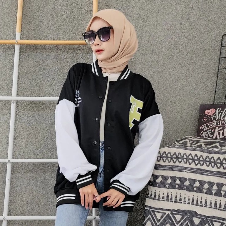 Jaket Oversize Wanita Terbaru P Baseball Bahan Pleece Tebal Gaya Korean