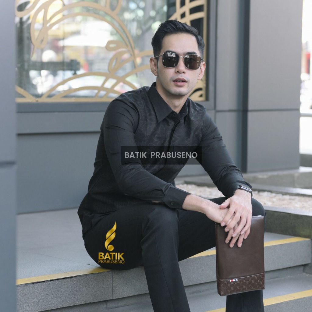 BATIK PRIA SLIMFIT PRABUSENO