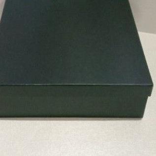 

Gift Box Kotak Kado 23x23T10, 20x20T5, 25x20T12/ Kotak Kado/Kotak Hadiah