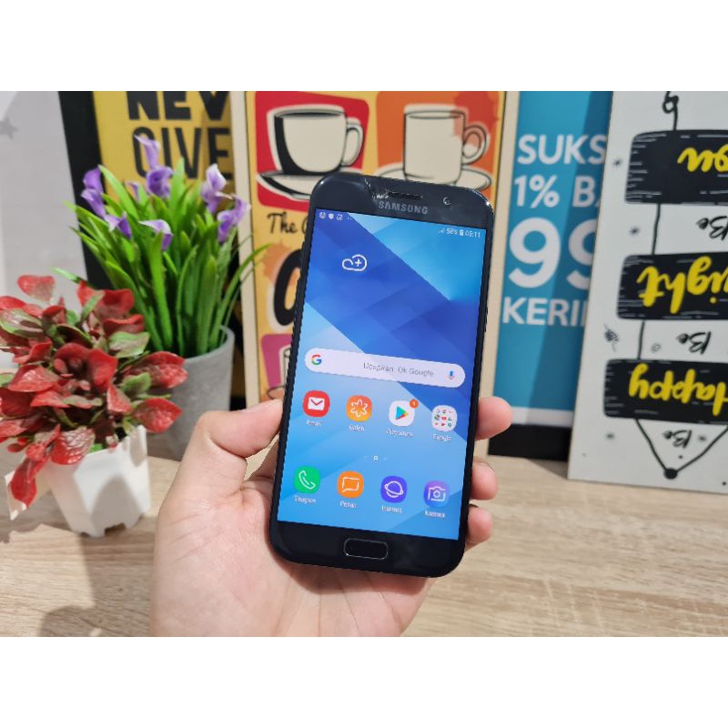 SAMSUNG A5 2017 RAM 3/32GB SEIN DUALSIM