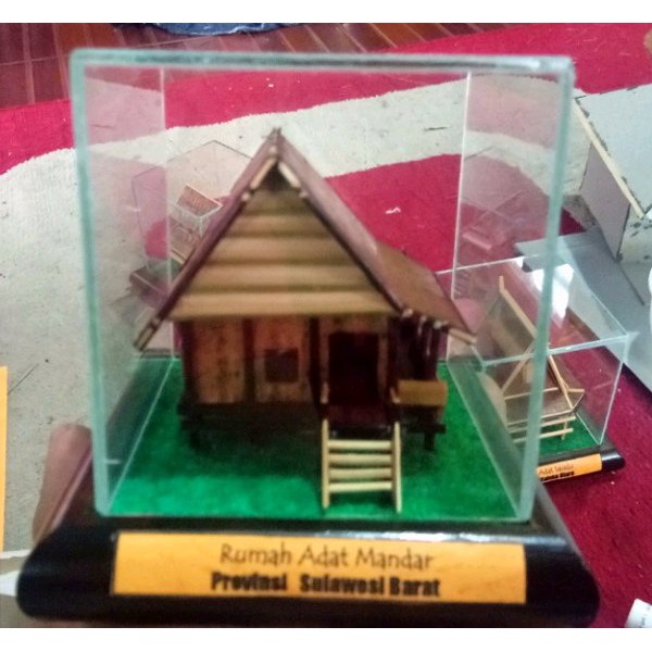  Miniatur  Rumah  Adat  Mandar Provinsi Sulawesi  Barat Shopee