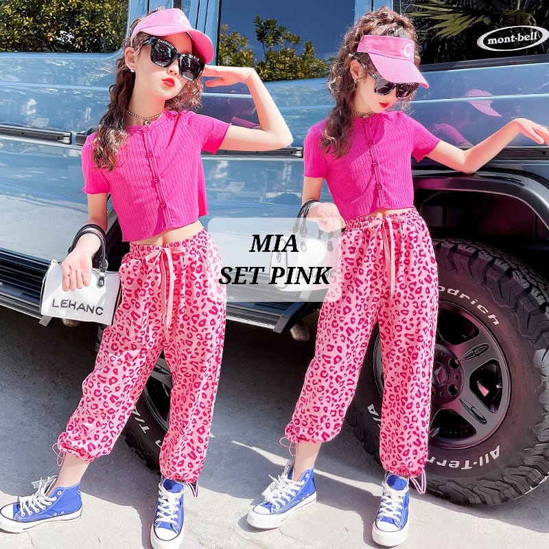 MIA SET PINK BAJU SETELAN CASUAL FASHION KOREA ANAK CEWEK REMAJA IMPOR DAILY KASUAL HIP HOP