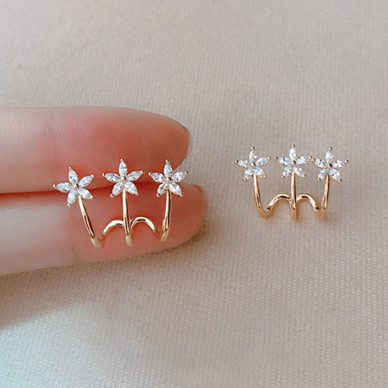 Anting Stud Cubic Zirconia Bentuk Bunga Untuk Wanita