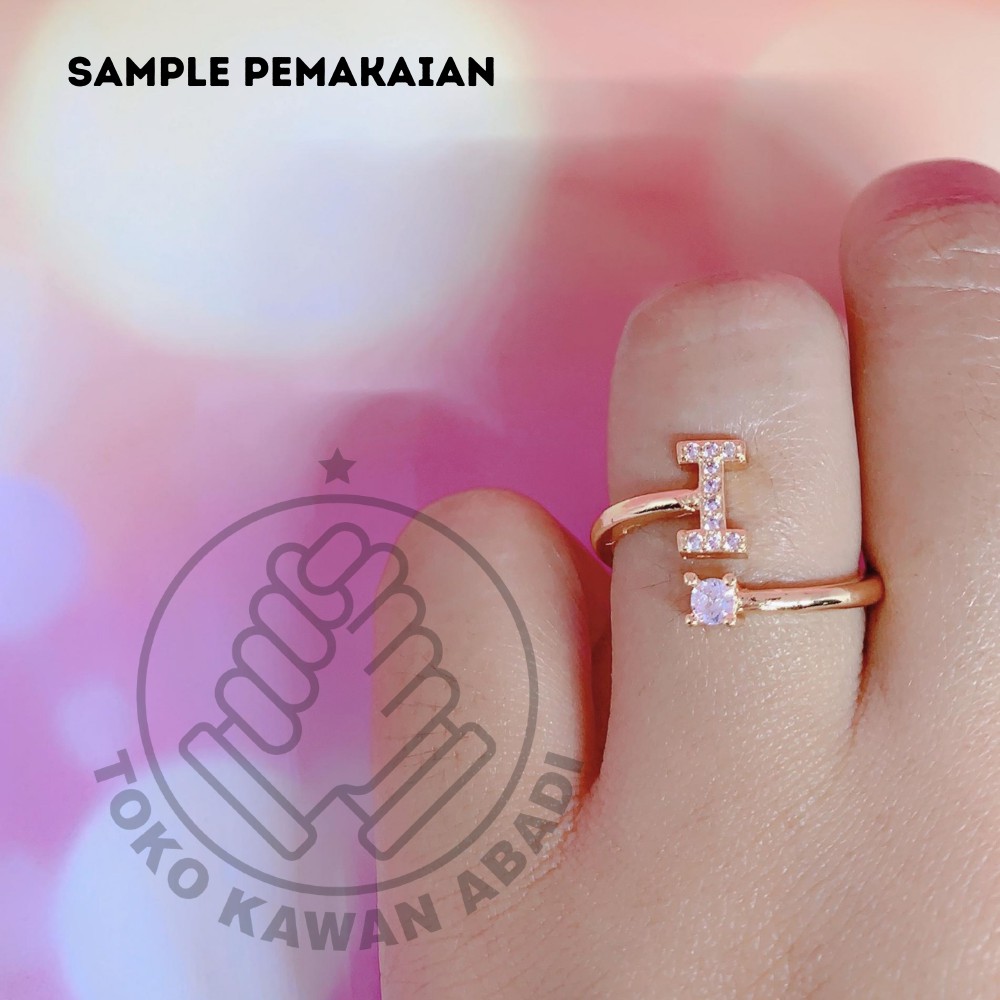 Cincin Huruf Flexible Terbaru A - Z Xuping Gold Fashion Wanita Motif Permata Huruf Perhiasan Wanita