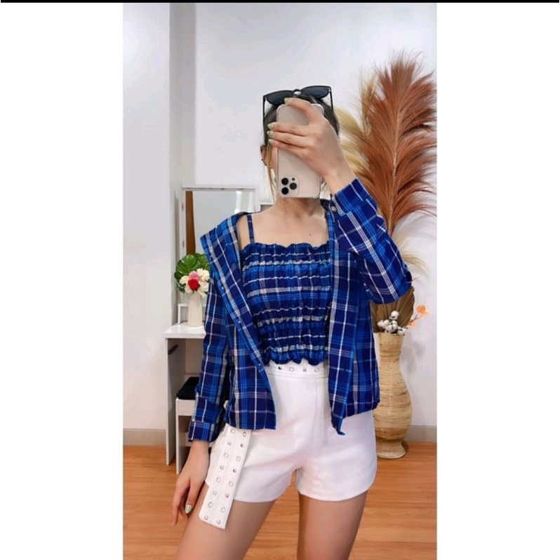 KEMEJA OVERSIZE WANITA  KEMEJA OSLIN CASUAL BLOUSE KOTAK KOTAK FLANEL WANITA BAHAN KATUN PREMIUM LENGAN PANJANG FULL KANCING KEKINIAN TERBARU KOREA KOREAN STYLE WANITA CEWEK TARTAN TWO TONE CROP TOP THRIFT  KEMEJA GUILEN LENGAN BALON SIZE L LD 90 Cm-Mape fashion navy