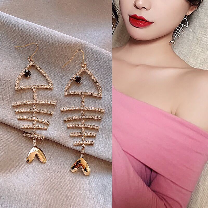 Anting Tusuk Motif Tulang Ikan Ala Korea Untuk Wanita