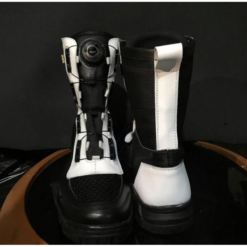 SEPATU PDL TALI PUTAR JARING TAWON PROVOS POLRI BRAND SPARTA