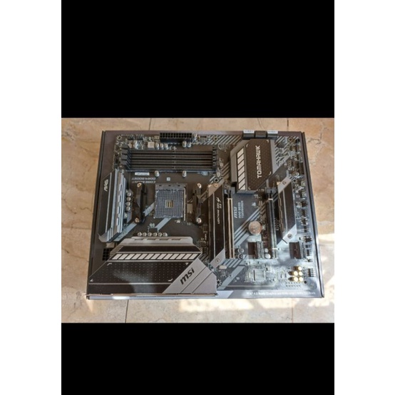 [Motherboard] MSI B550 TOMAHAWK