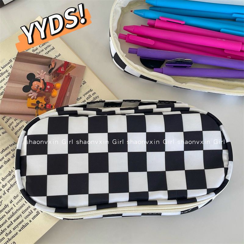 Sera Xiaohongshu Blogger dengan Kotak Pensil Kotak-kotak Yang Sama Sederhana Kotak Pensil Berkapasitas Besar Siswa Sekolah Menengah Pertama Kotak Alat Tulis Kotak Pensil Wanita