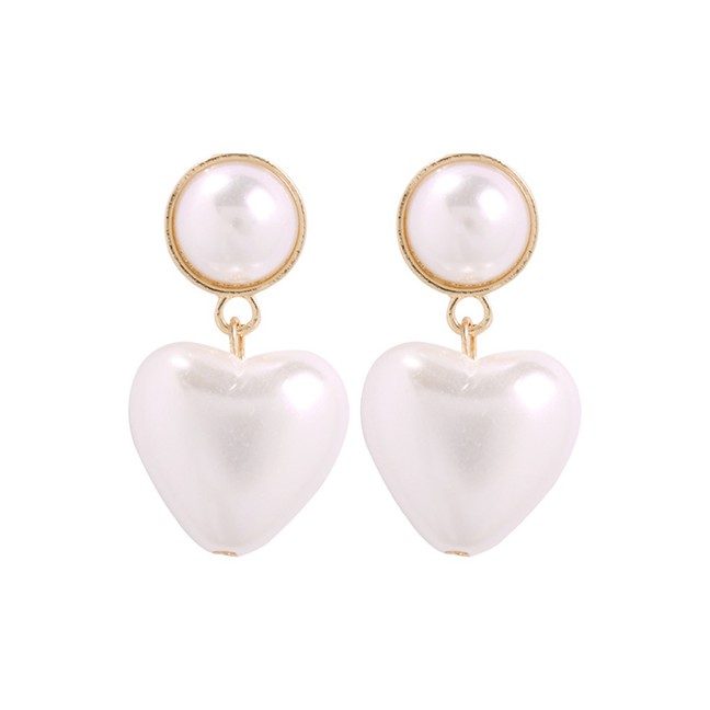 LRC Anting Tusuk Fashion Pearl White Alloy Resin Pearl Love Earrings F7003X