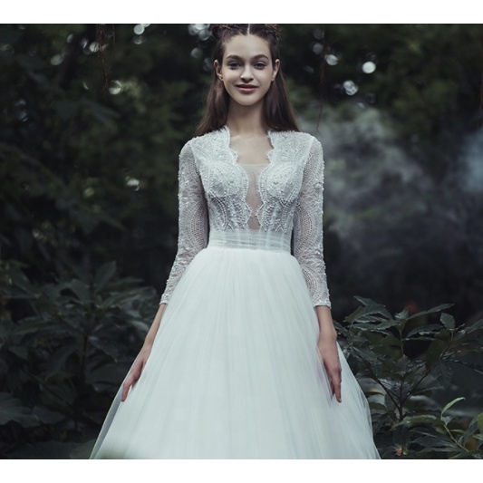 LONG SLEEVE LACE WEDDINGDRESS GOWN WEDDING FASHION MUSLIM DESIGN SEE TROUGHT .