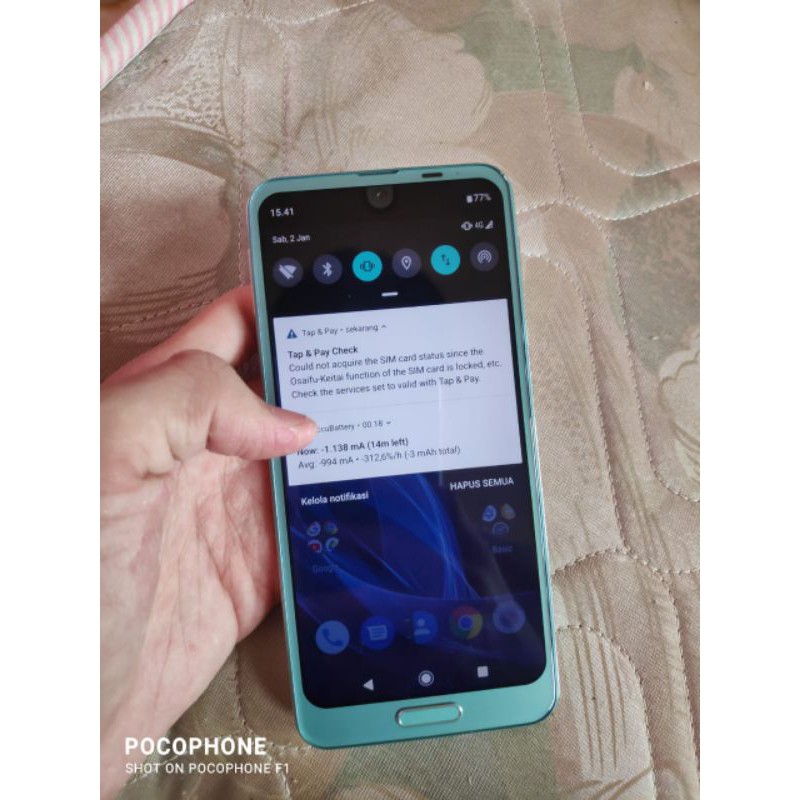 Sharp Aquos R2 SHV42