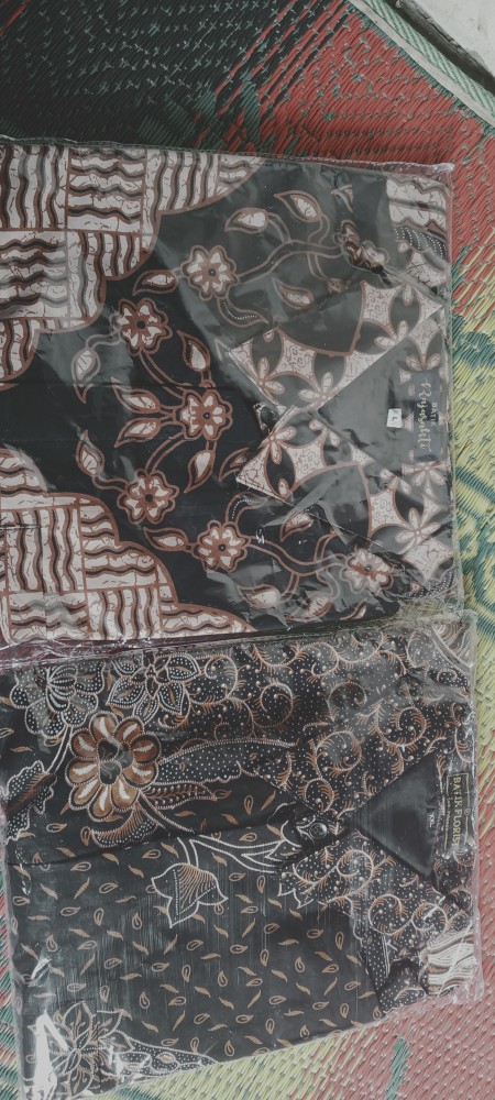 Indradewa Pendek Kemeja Batik Pria Full Furing Katun Sragenan