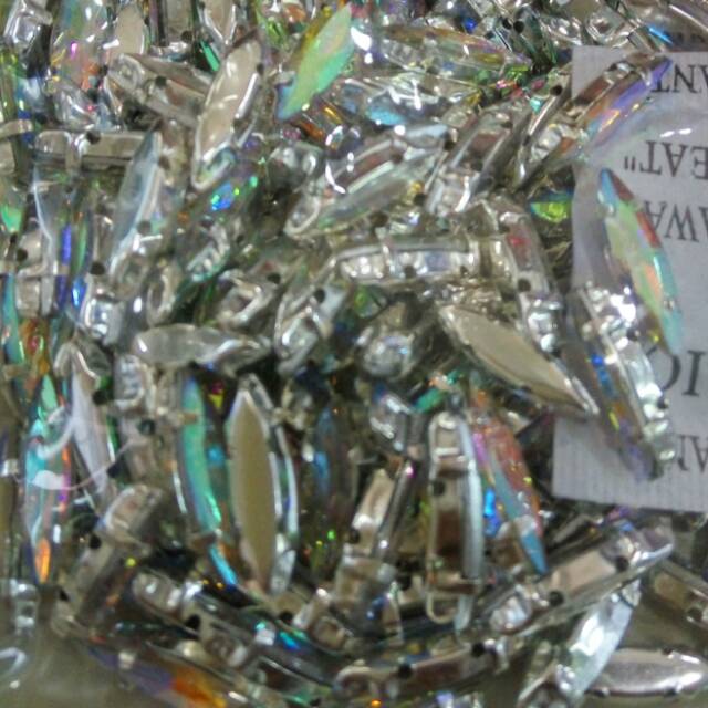 SWAROVSKI CANGKANG MATA GRADE A