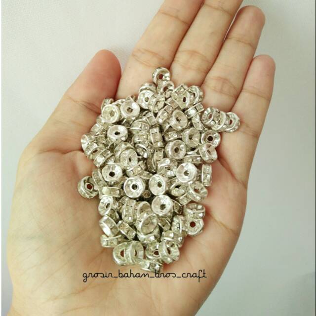 Diamond Spacer 6mm &amp; 8mm (+- 100 pcs)