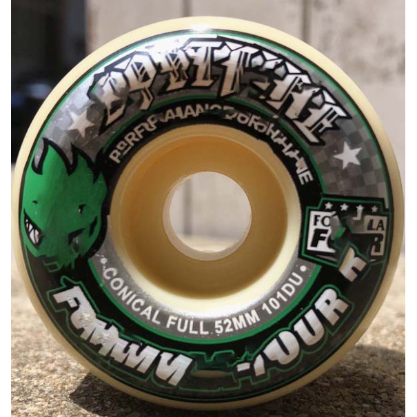 Roda SPITFIRE F4 Roda skateboard 53/52mm Mangkok Kolam Jalan Menyikat action skills wheel hard wheel high rebound.