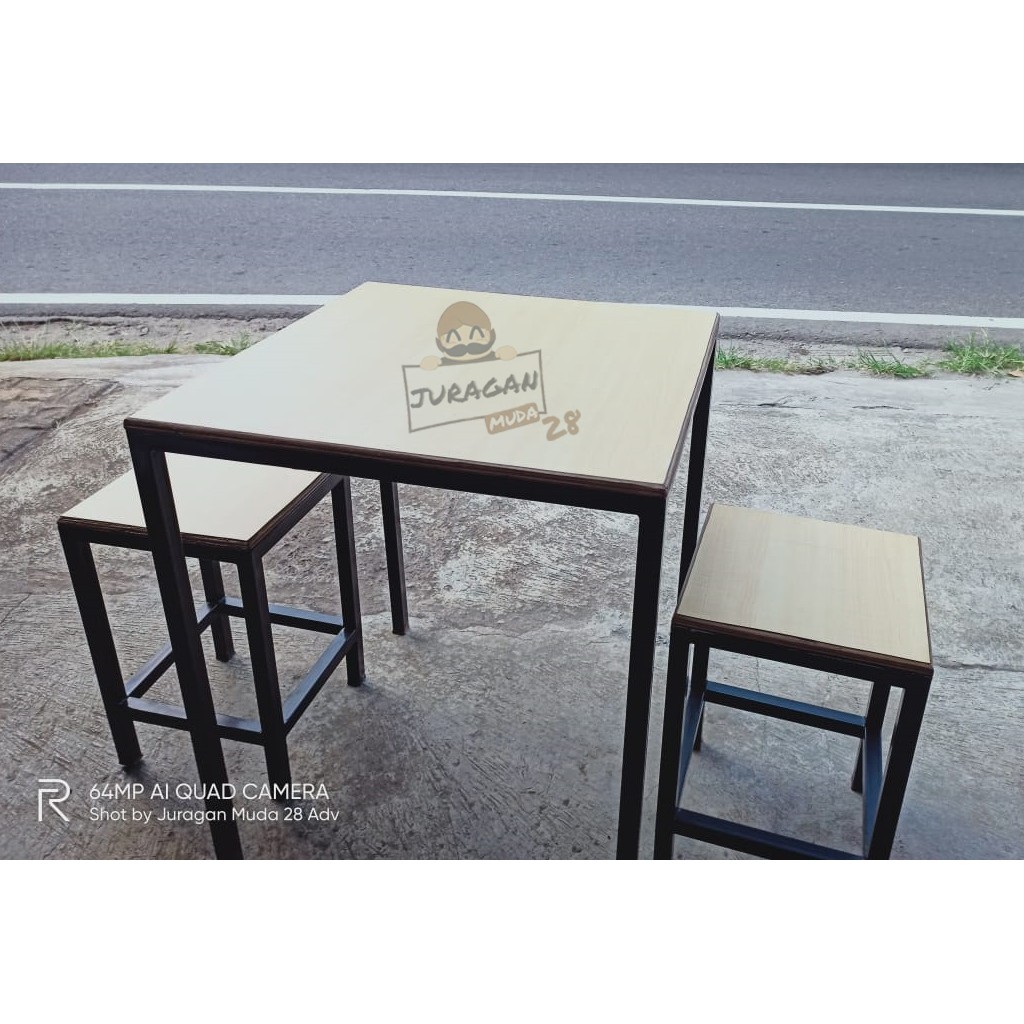 Set Meja makan / meja Cafe Kafe / Restoran Minimalis 2 Kursi 1 Meja