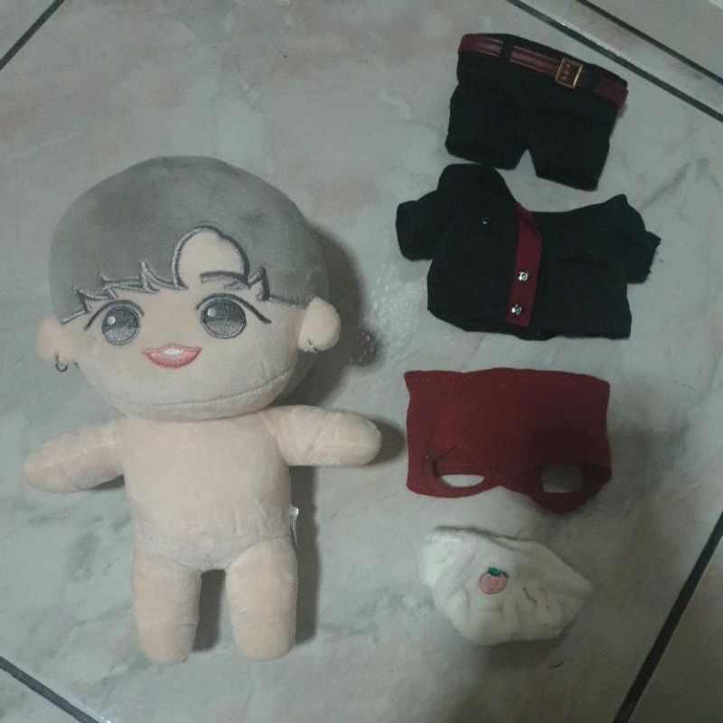 Kang daniel Wanna one doll