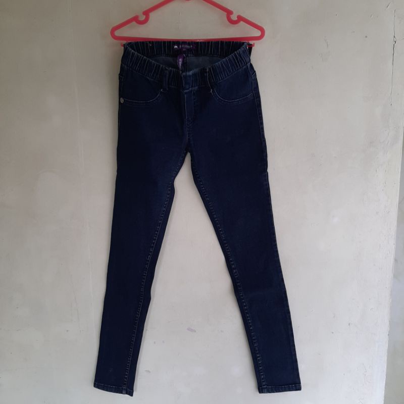 Preloved celana jeans wanita Cardinal