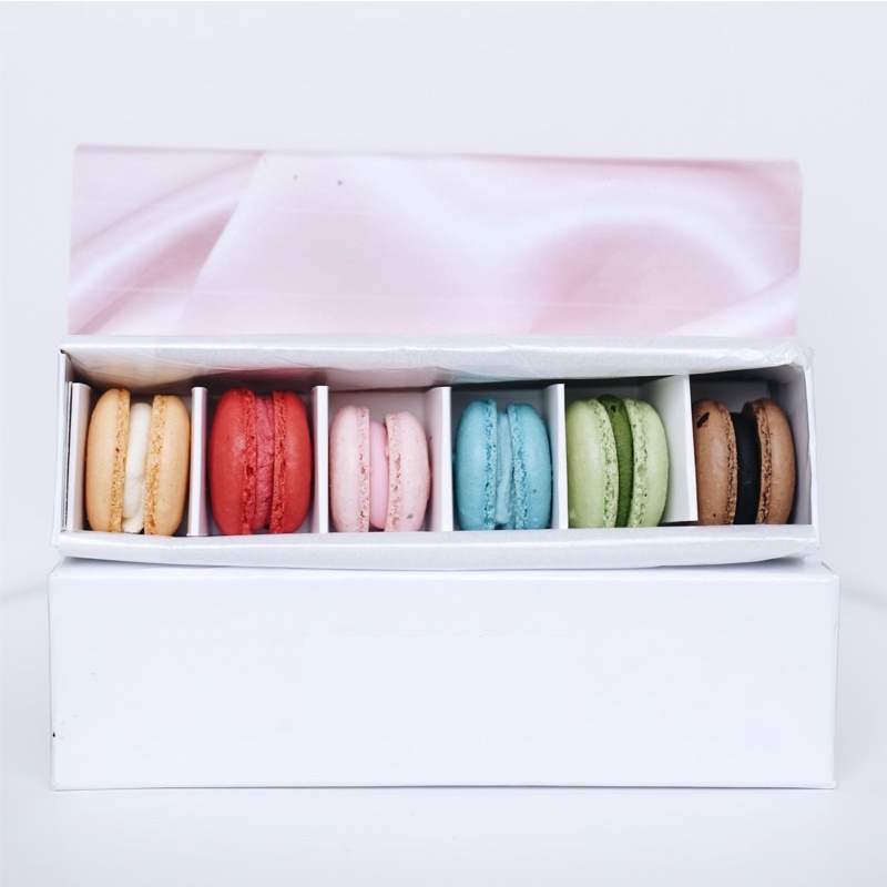 

Macaron Reguler Besar 1 Box Isi 6