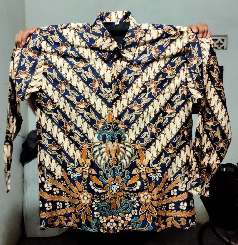 Kemeja Batik Pria Semi Sutra Silky Premium Puring Istimewa