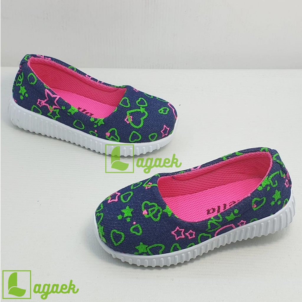 Sepatu Anak Perempuan Usia 1 2 6 7 Tahun Size 22 35 - Sepatu Anak Cewek Slip On Corak Alas Karet Anti Licin