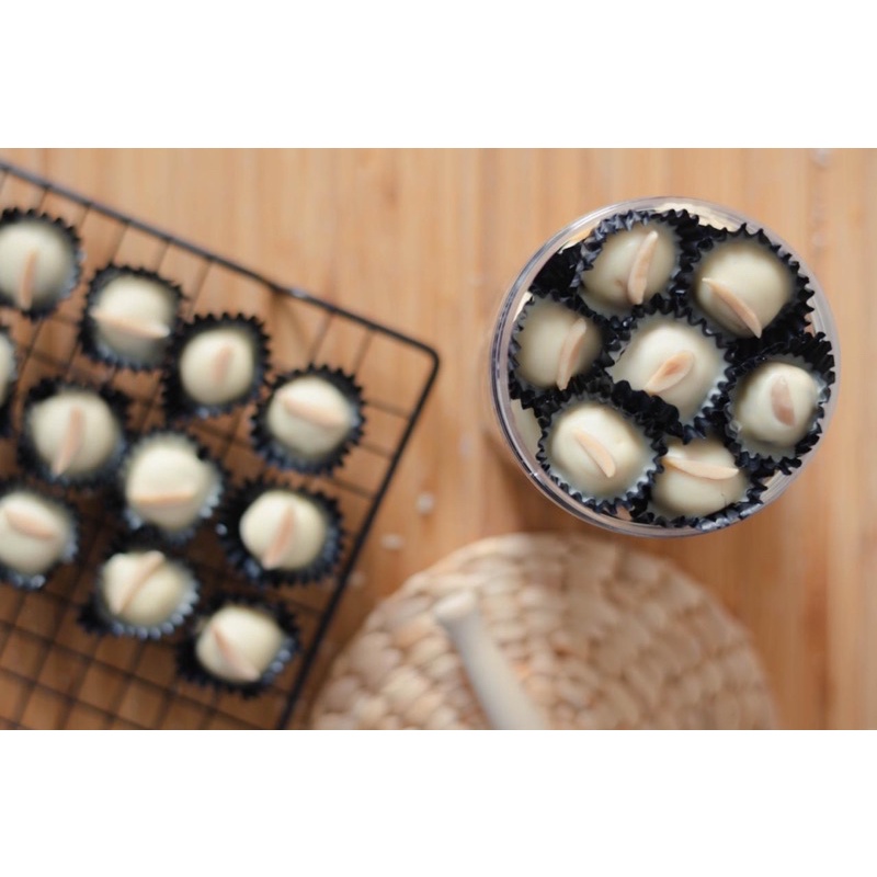 

AWAKUKE KUE KERING COCHE CHOCHOLATE 250 GRAM