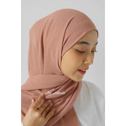 𝐁𝐘 𝐀𝐃𝐈𝐍𝐃𝐀 Pashmina Airflow anti kusut curved Pasmina Hijab high quality