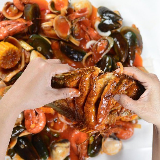 

Djajan Gurame Mix + FREE 1 PORSI UDANG