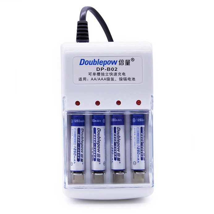 DOUBLEPOW Charger Baterai 4 slot 4 PCS 1250mAh