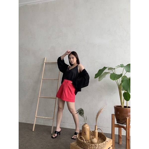 faith set outer top-Hitam