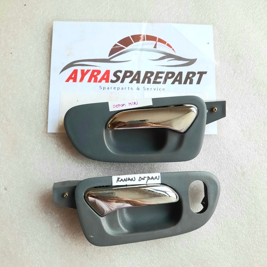 Handle dalam mobil Honda Odyssey RA6 2001-2003 bagian depan