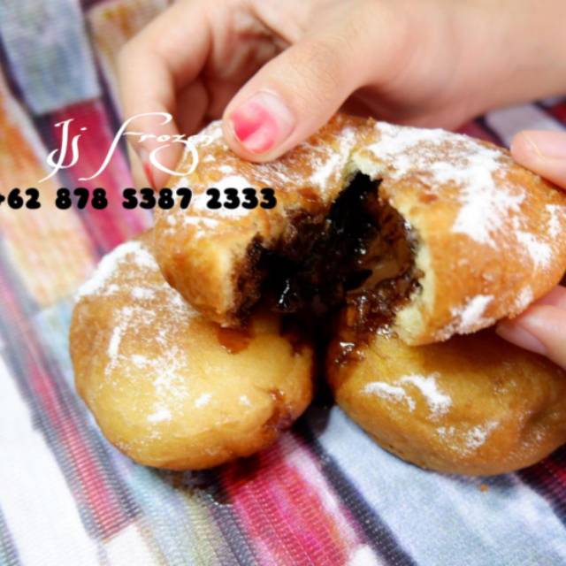 

Donat lumer isi coklat