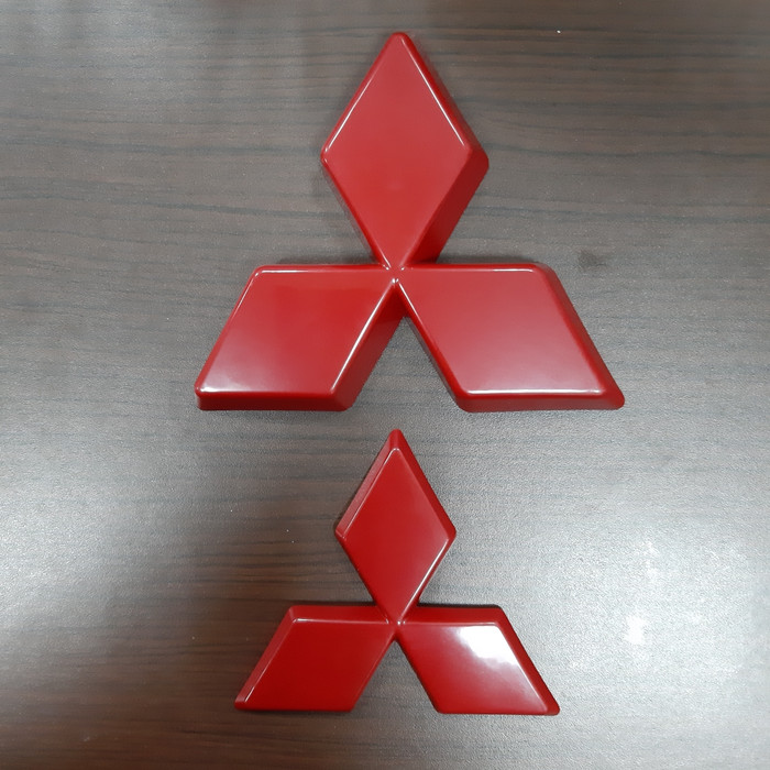 cover emblem depan belakang mobil lambang logo Mitsubishi xpander ultimate Exceed sport WARNA MERAH hitam PLASTik